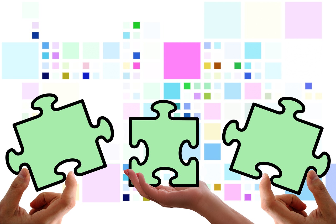 短信轰炸源码实名账号:香港公司注册代理费用多少