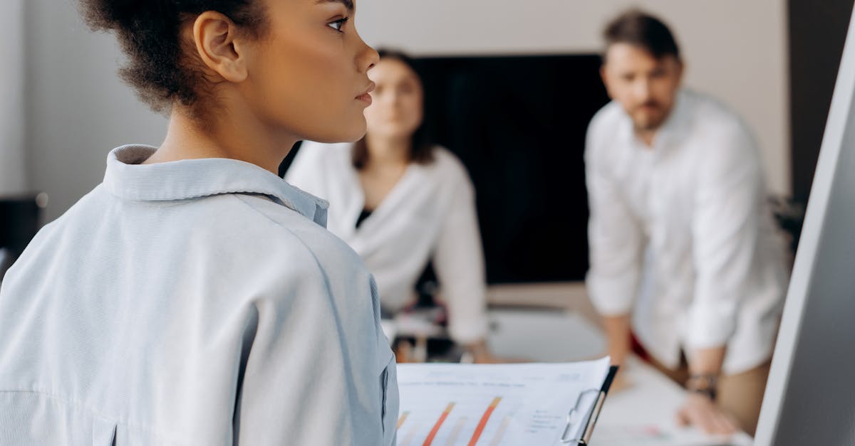 QQ实名账号：夜里APP详情下载教程大全