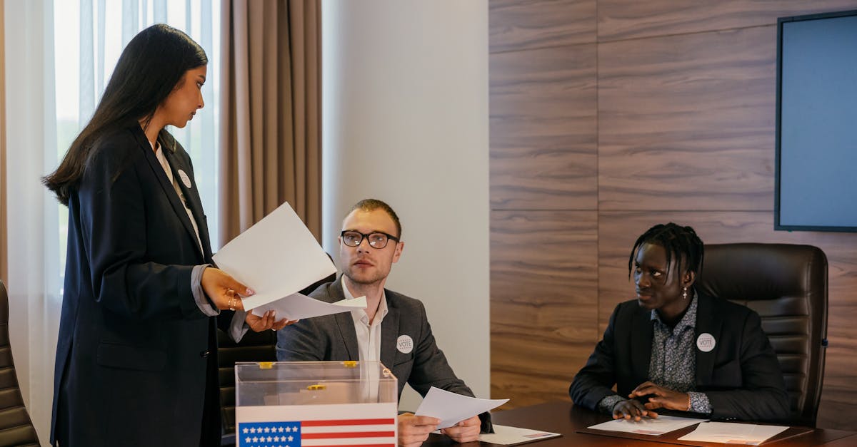 如何保护游戏玩家免受技术支持辅助的攻击。